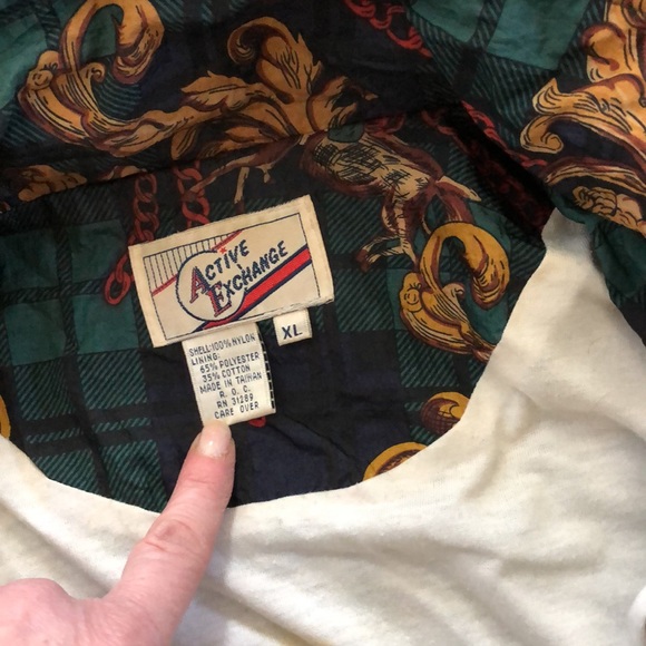 Vintage Active Exchange Gucci & Versace Vibes Windbreaker-XL - Picture 8 of 9